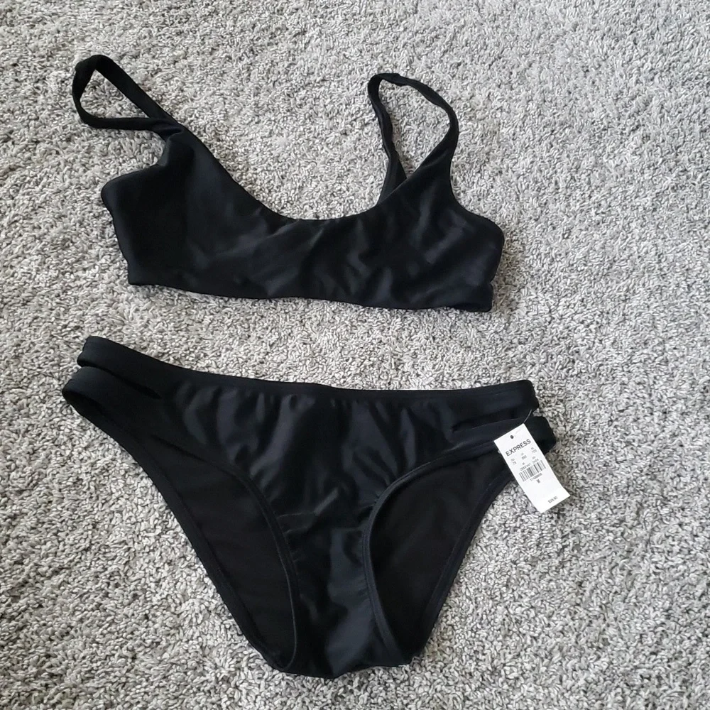 2 piece - Picture 1 of 3